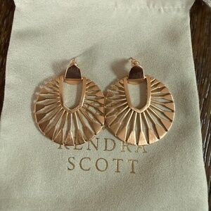 Kendra Scott Didi Sunburst Earrings Rose Gold